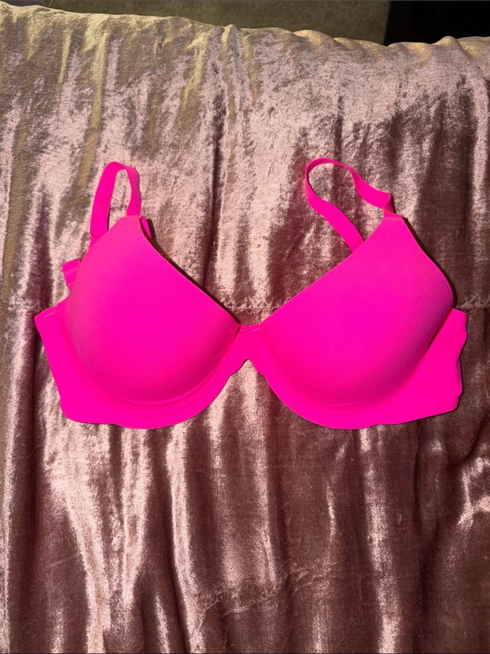 Skims Fits Everybody Plunge Bra